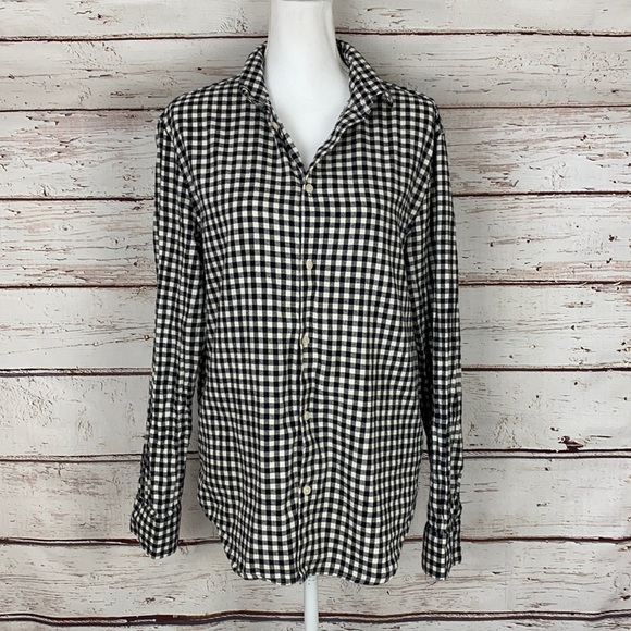 H&M Other - H&M Regular Fit Large Button Up